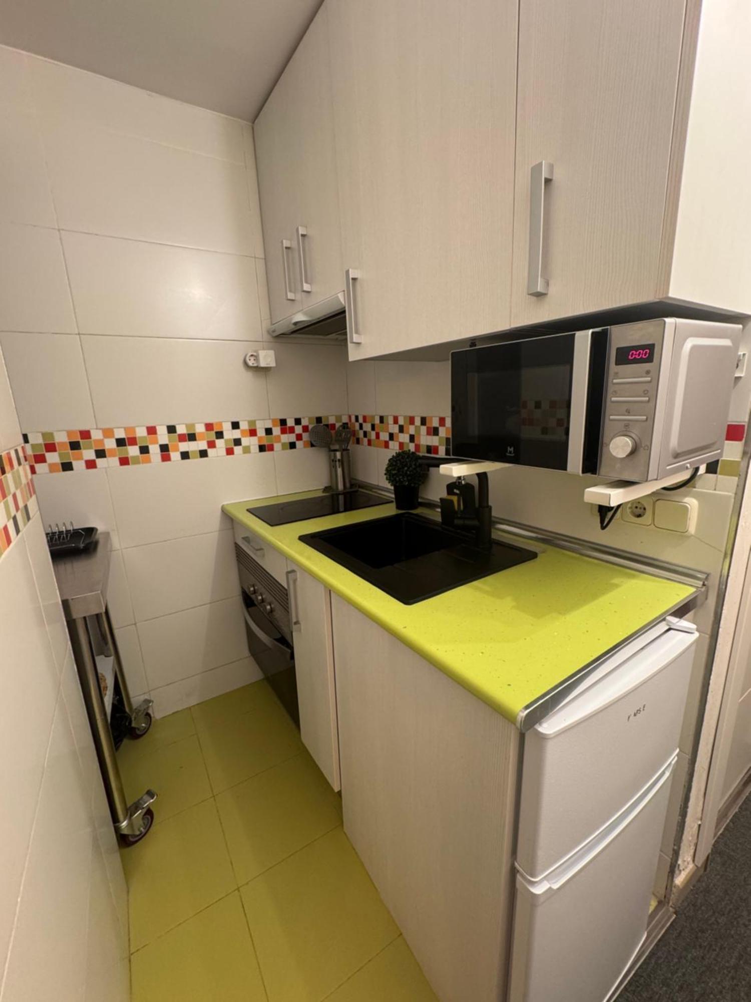 Centrico Y Precioso Apartamento En Madrid Exterior foto